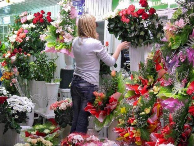 В Новосибирск к 8 марта завезли на четверть меньше цветов